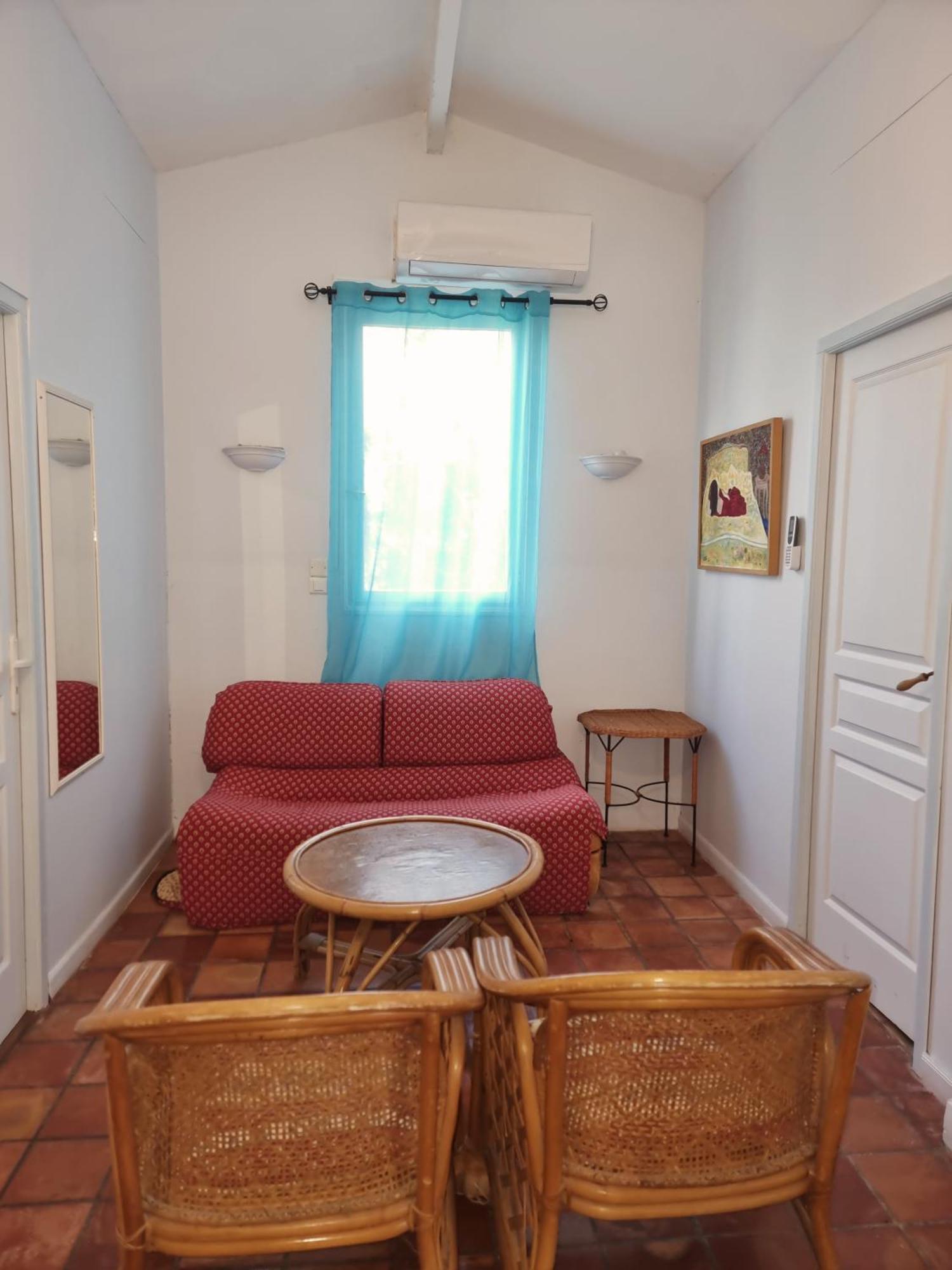 Pousterle De Sabran - Piscine & Hammam公寓 客房 照片