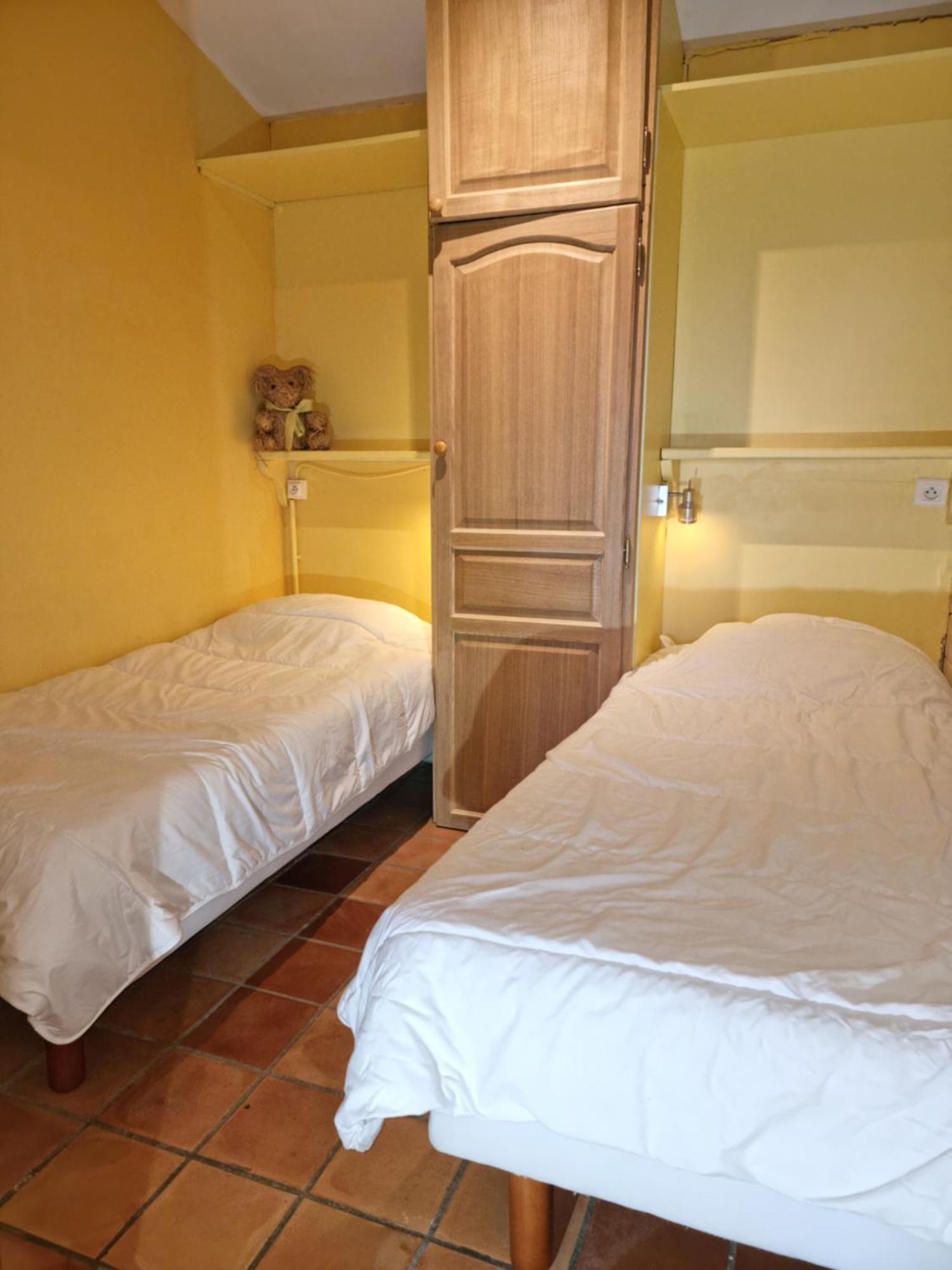 Pousterle De Sabran - Piscine & Hammam公寓 客房 照片